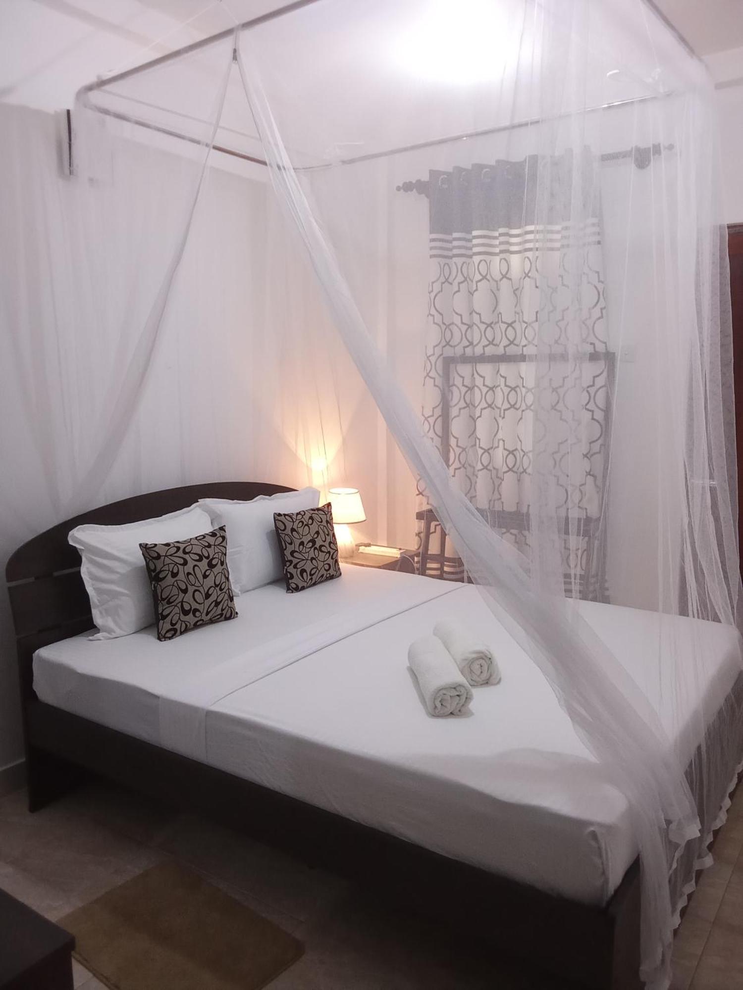 Kavee Transit Hotel Katunayaka Εξωτερικό φωτογραφία