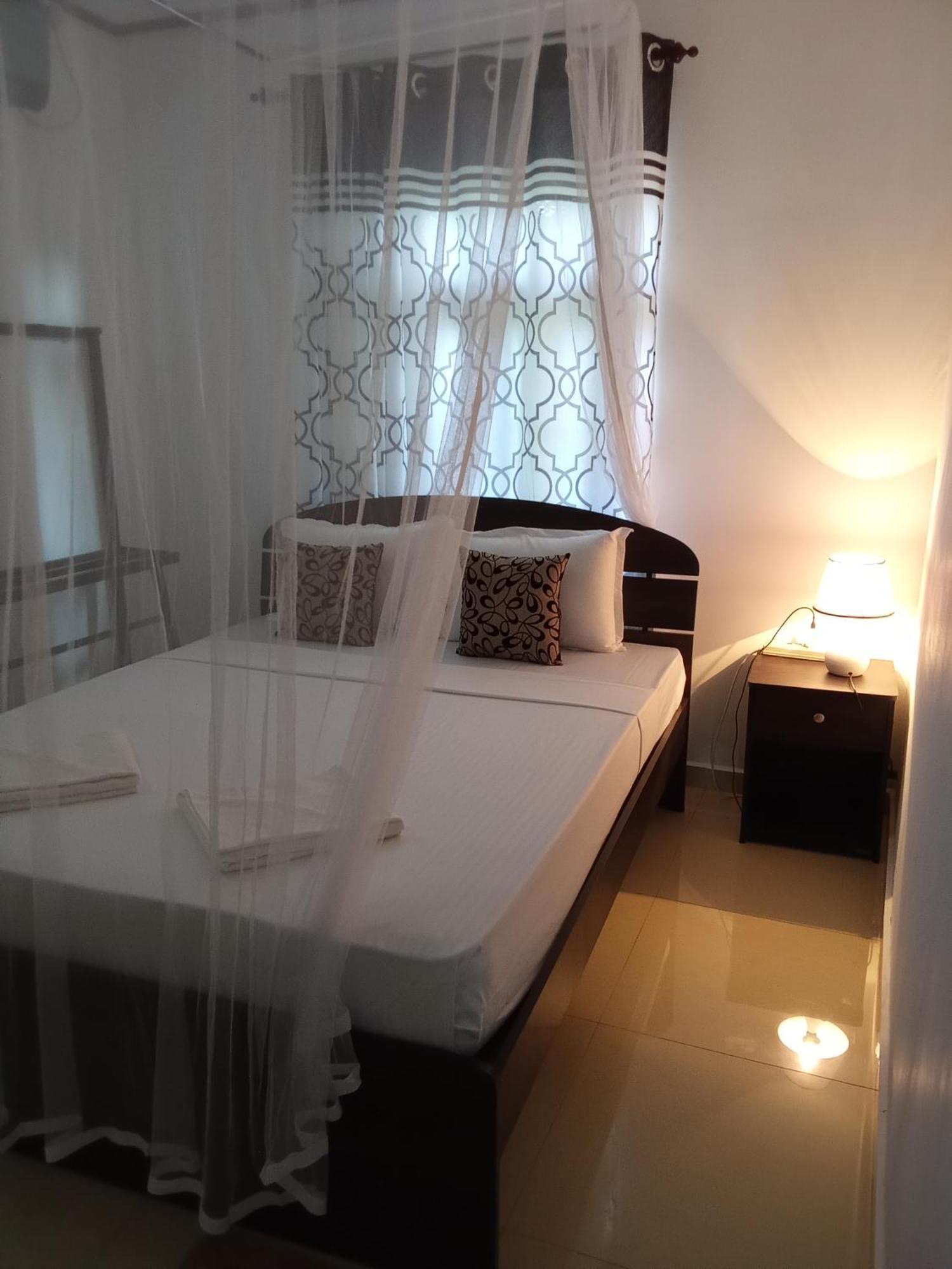 Kavee Transit Hotel Katunayaka Εξωτερικό φωτογραφία